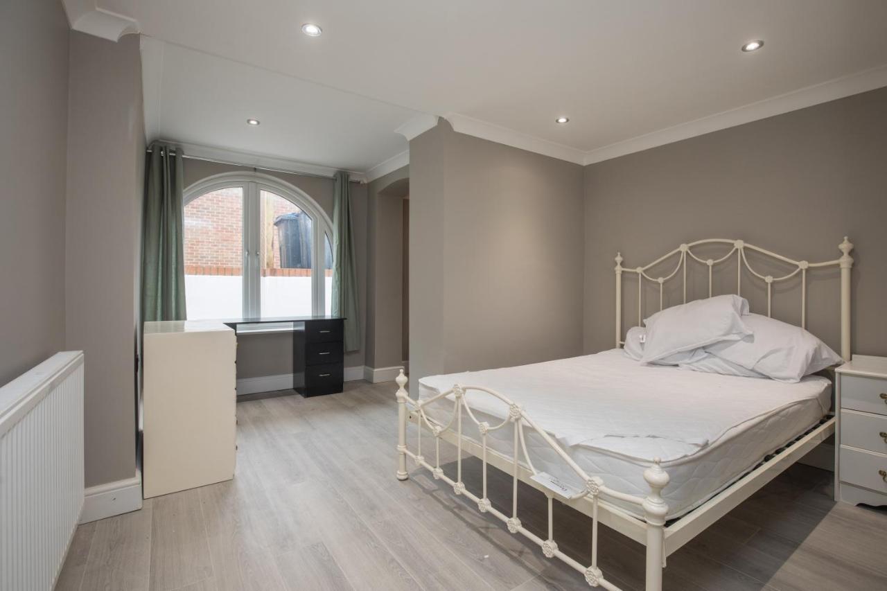 Riverside Central Kingston Flat 1B Surbiton Exterior photo
