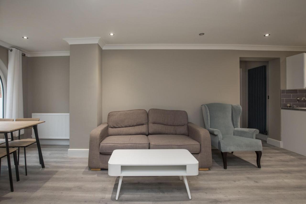 Riverside Central Kingston Flat 1B Surbiton Exterior photo