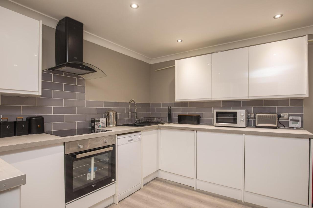 Riverside Central Kingston Flat 1B Surbiton Exterior photo