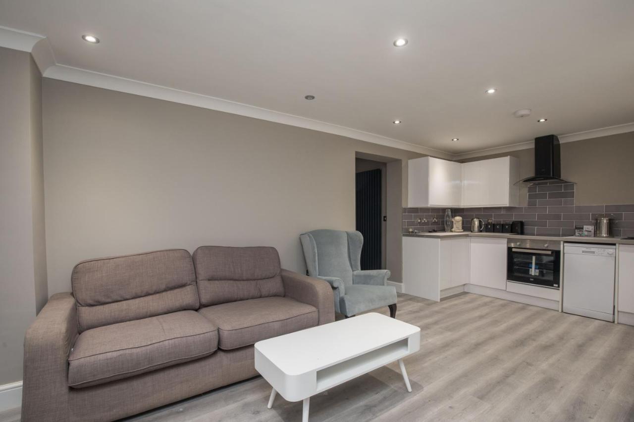 Riverside Central Kingston Flat 1B Surbiton Exterior photo